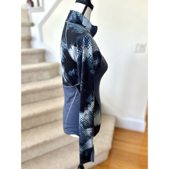 Athleta Running Wild 2.0 Electro Blue Quarter Zip Long Sleeve Jacket - Picture 3 of 7